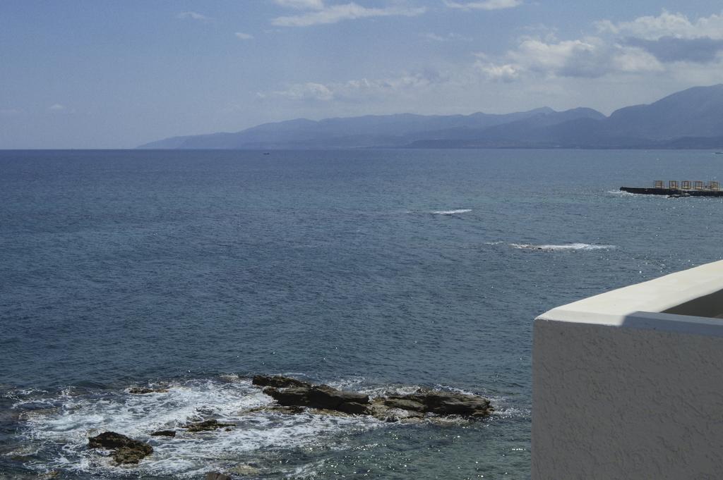 Andromeda Apartments & Studios Hersonissos  Dış mekan fotoğraf